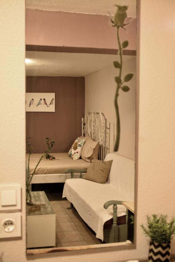 Secret Garden Apartment Kavala Exterior photo